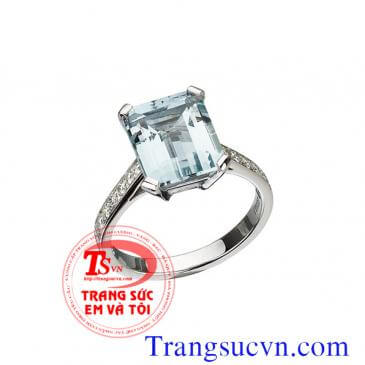 Nhẫn nữ đá Aquamarine vàng tây