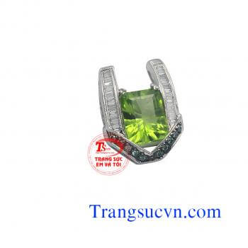 Mặt đây chuyền đá peridot to