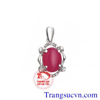 Mặt ruby vàng trắng