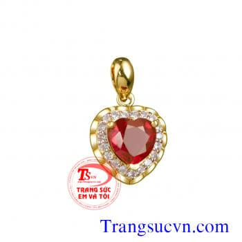 Đá ruby trái tim mặt vàng 14k