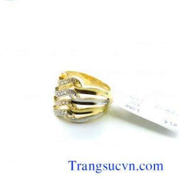 Nhẫn nữ vàng sang trọng