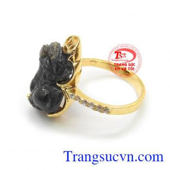 Nhẫn tỳ hưu sapphire phong thủy