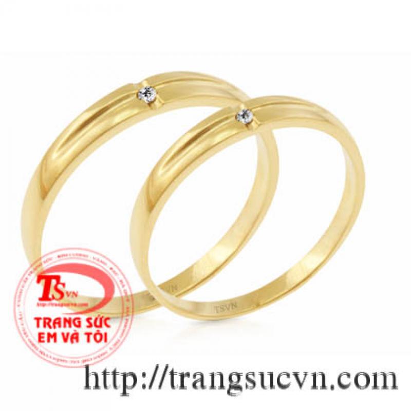 Nhẫn cưới vàng đá nhân tạo