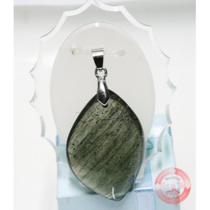 Mặt dây sang trọng