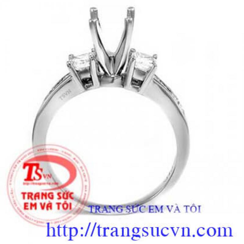 Vỏ nhẫn kim cương kiêu hãnh