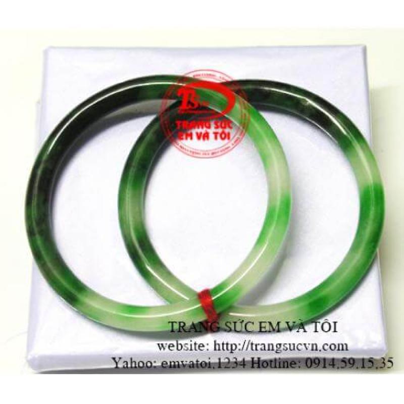 Đôi vòng ngọc đẹp