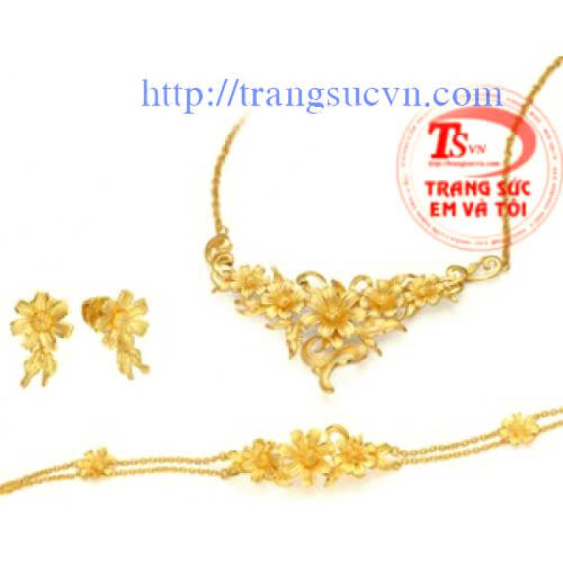 Trang sức ngày cưới