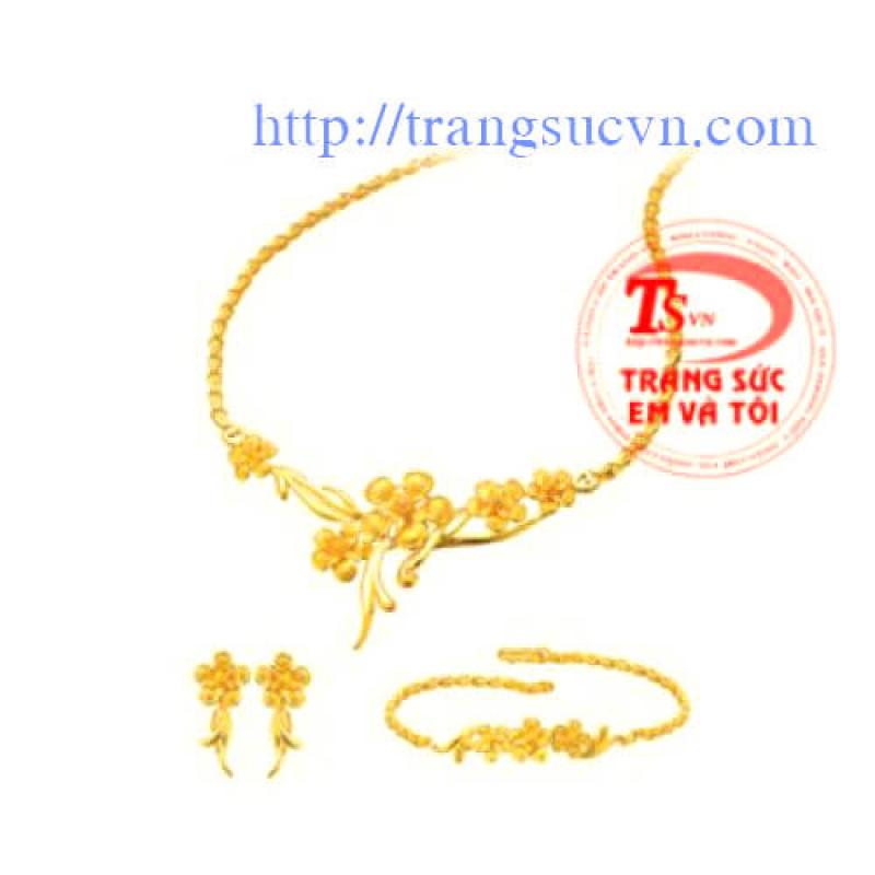 Nữ trang cưới vàng ta