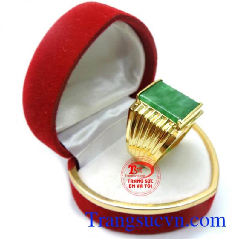 Nhẫn nam jadeite cá tính