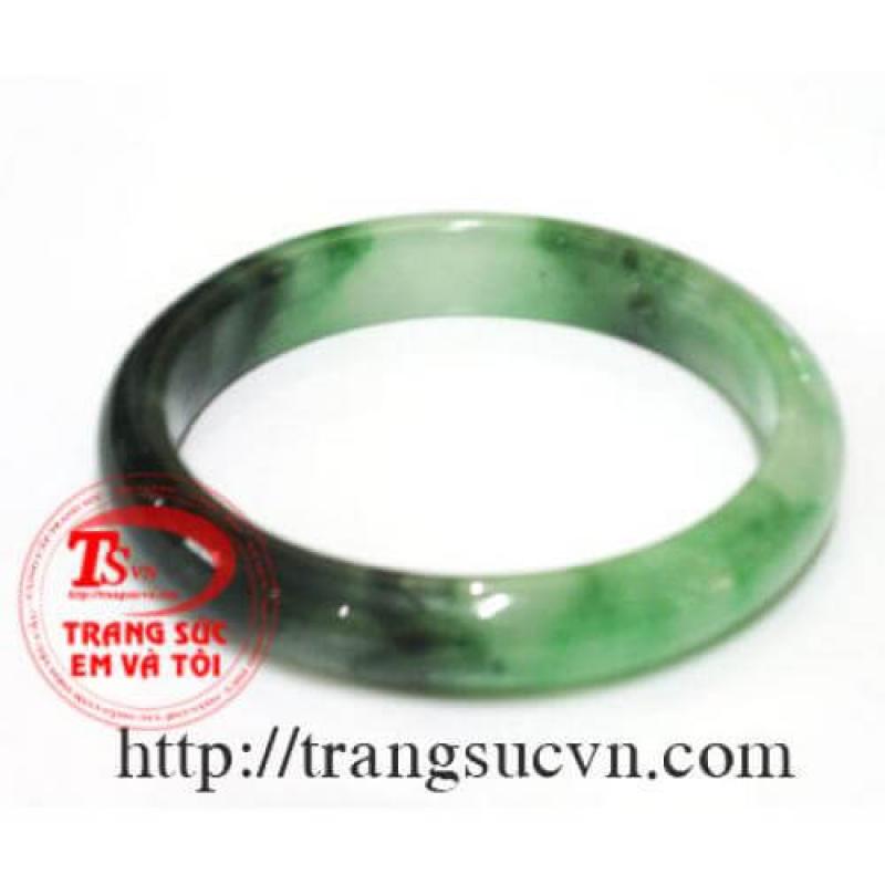 Vòng jadeite sơn thủy
