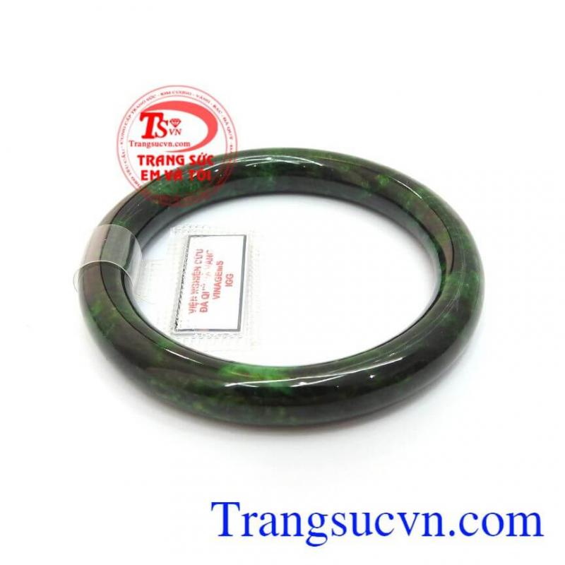 Vòng ngọc đeo tay tự nhiên chất lượng