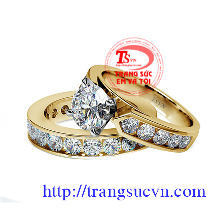 Cặp nhẫn cưới gắn kim cương thiên nhiên
