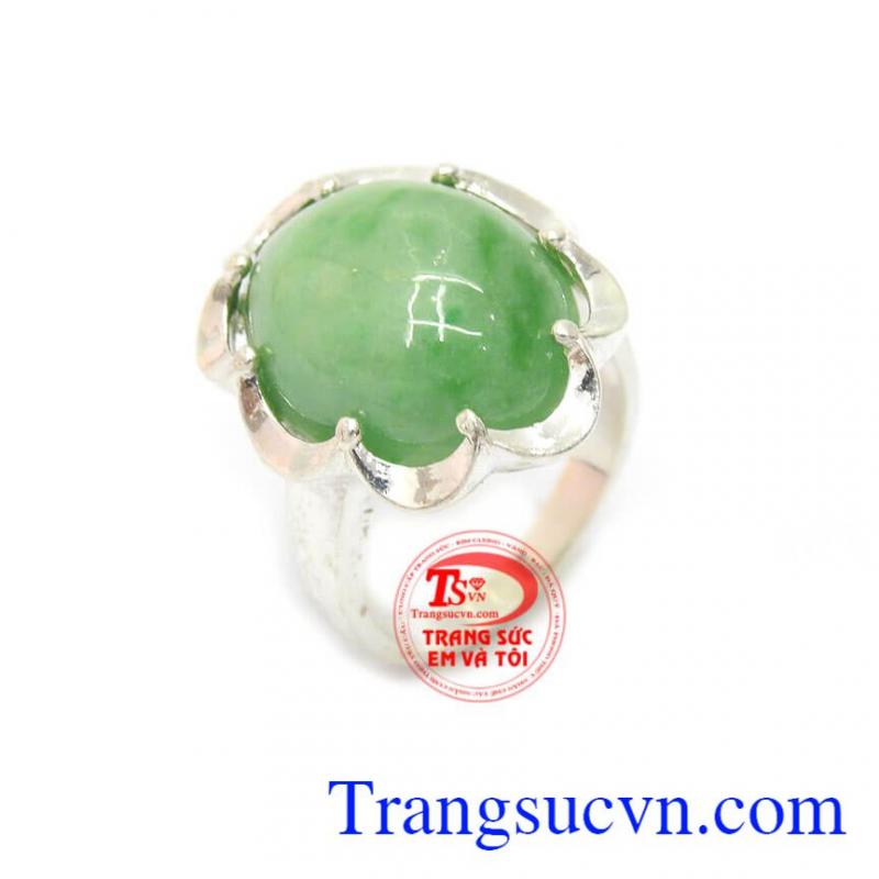 Nhẫn nữ ngọc cẩm thạch thiên nhiên