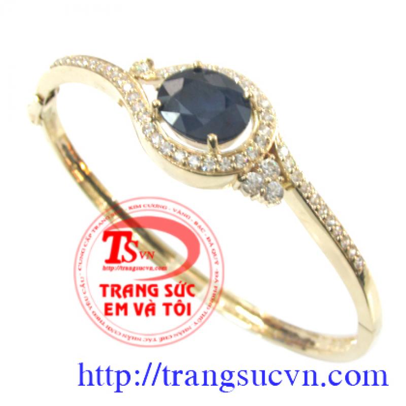 Lăc tay saphire