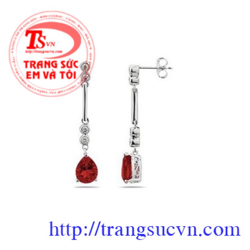 Hoa tai ruby duyên dáng