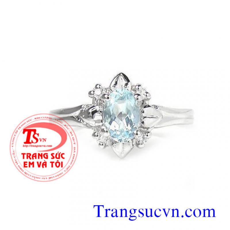 Nhẫn nữ vàng trắng Aquamarine đẹp