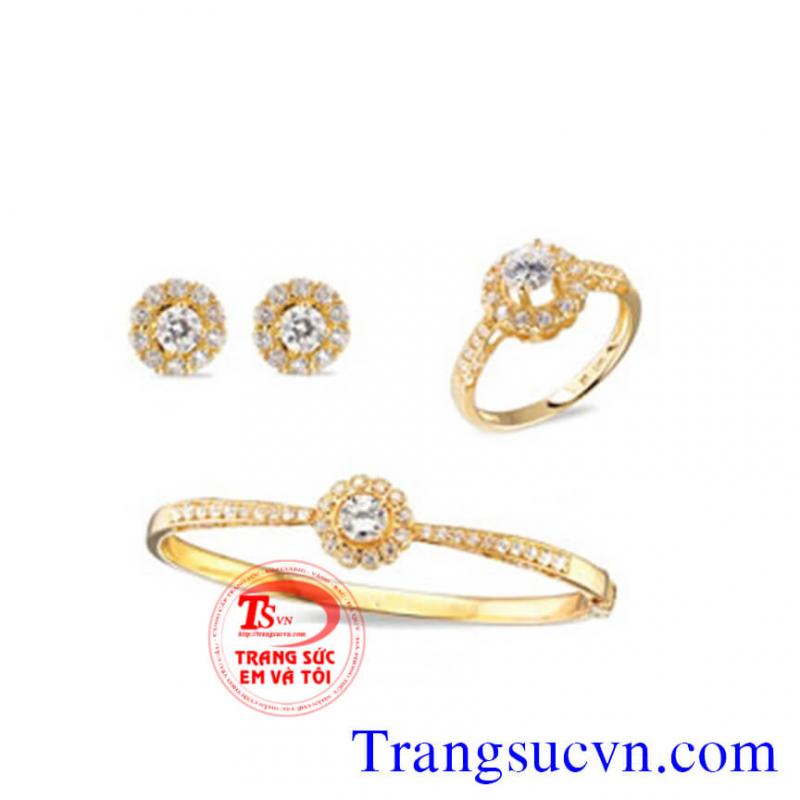 Trang sức kim cương thiên nhiên vàng 18k