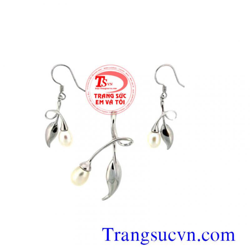 Ngọc trai và trang sức bộ