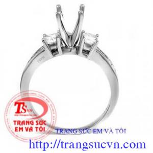 Vỏ nhẫn nam gắn kim cương thiên nhiên