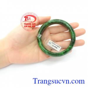 Vòng tay ngọc bản hẹ đẹp
