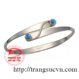 vòng vàng trắng topaz