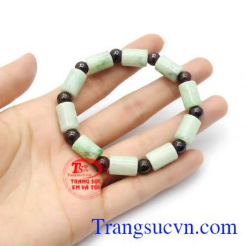Chuỗi cẩm thạch xanh độc đáo