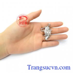 Mặt Hổ Vàng Trắng Mạnh Mẽ