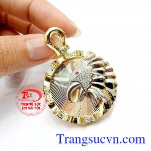 Mặt dây chúa tể bầu trời