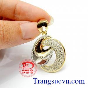 Mặt dây quý cô sành điệu