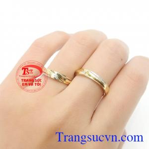 Nhẫn cưới yêu thương mãi mãi