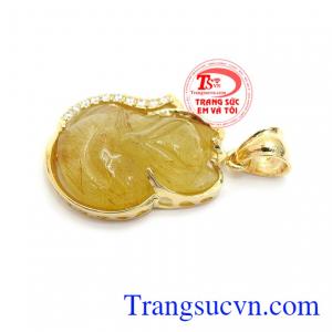 Hồ ly là biểu tượng của sự tự tin, khôn khéo giúp may mắn trong đường tình duyên và trong hôn nhân,Mặt dây hồ ly xinh xắn