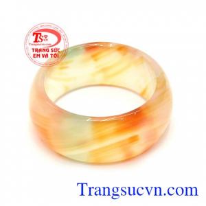 Nhẫn Mã Não Thịnh Vượng