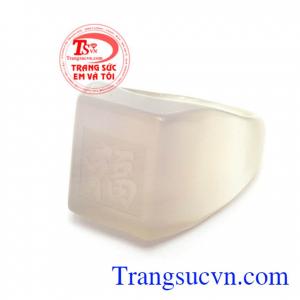 Nhẫn Mã Não Chữ Phúc