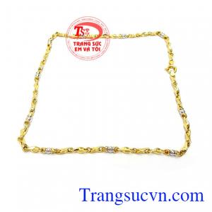 Dây chuyền nam vàng tây sang trọng