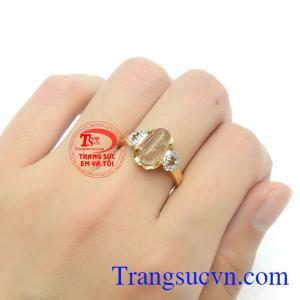 Nhẫn nữ thạch anh tóc đáng yêu