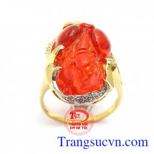 Nhẫn Nữ Tỳ Hưu Chiêu Tài