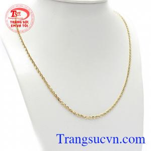 Dây Chuyền Vàng Xinh Xắn chế tác tinh xảo, sắc nét, họp thời trang phái đẹp