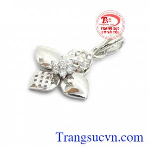 Mặt dây chuyền vàng cánh hoa bảo hành 6 tháng, giao hàng nhanh trên toàn quốc,Mặt dây chuyền vàng cánh hoa