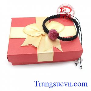 Vòng dây tết ruby thiên nhiên được phái đẹp ưa chuộng