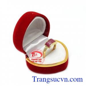 Nhẫn ruby sành điệu