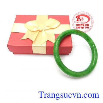 Vòng tay cẩm thạch
