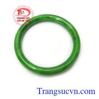 Vòng tay cẩm thạch