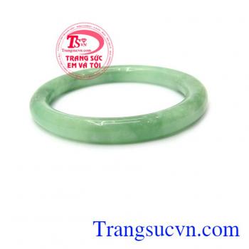 Vòng ngọc cẩm thạch