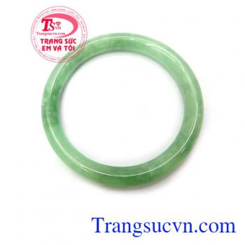 Vòng ngọc cẩm thạch