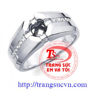 Vỏ Nhẫn nam vàng trắng sang trọng và đẳng cấp, sản phẩm với đường nét tính tế với hình khối sang trọng