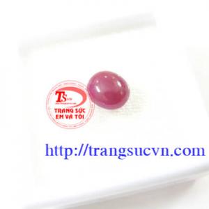 Viên Ruby thiên nhiên nhỏ xinh