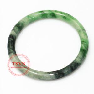 Vòng tay jadeite sơn thủy