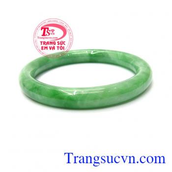 Vòng ngọc cẩm thạch TSVN