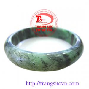 Chiếc Vòng Zoizite