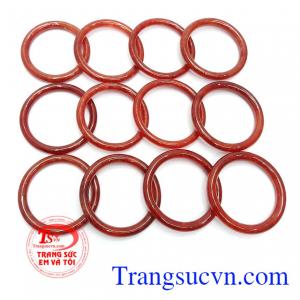 Vòng cẩm thạch đỏ